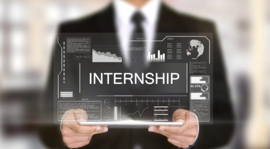 Tips Menjalani Internship Pertama: Cara Tampil Percaya Diri Sejak Hari Pertama – EF EFEKTA English for Adults